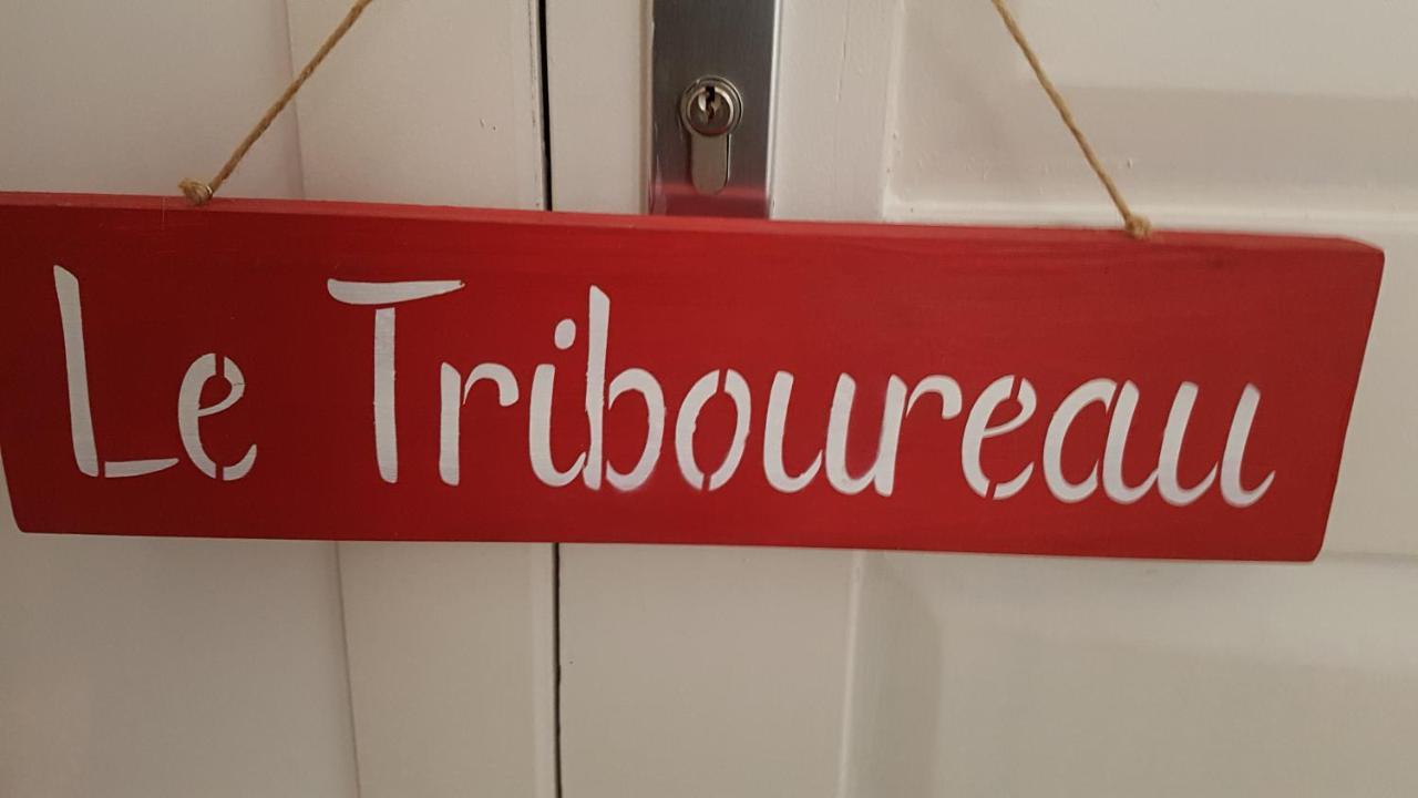 Le Triboureau Panzió Écaussinnes-dʼEnghien Kültér fotó